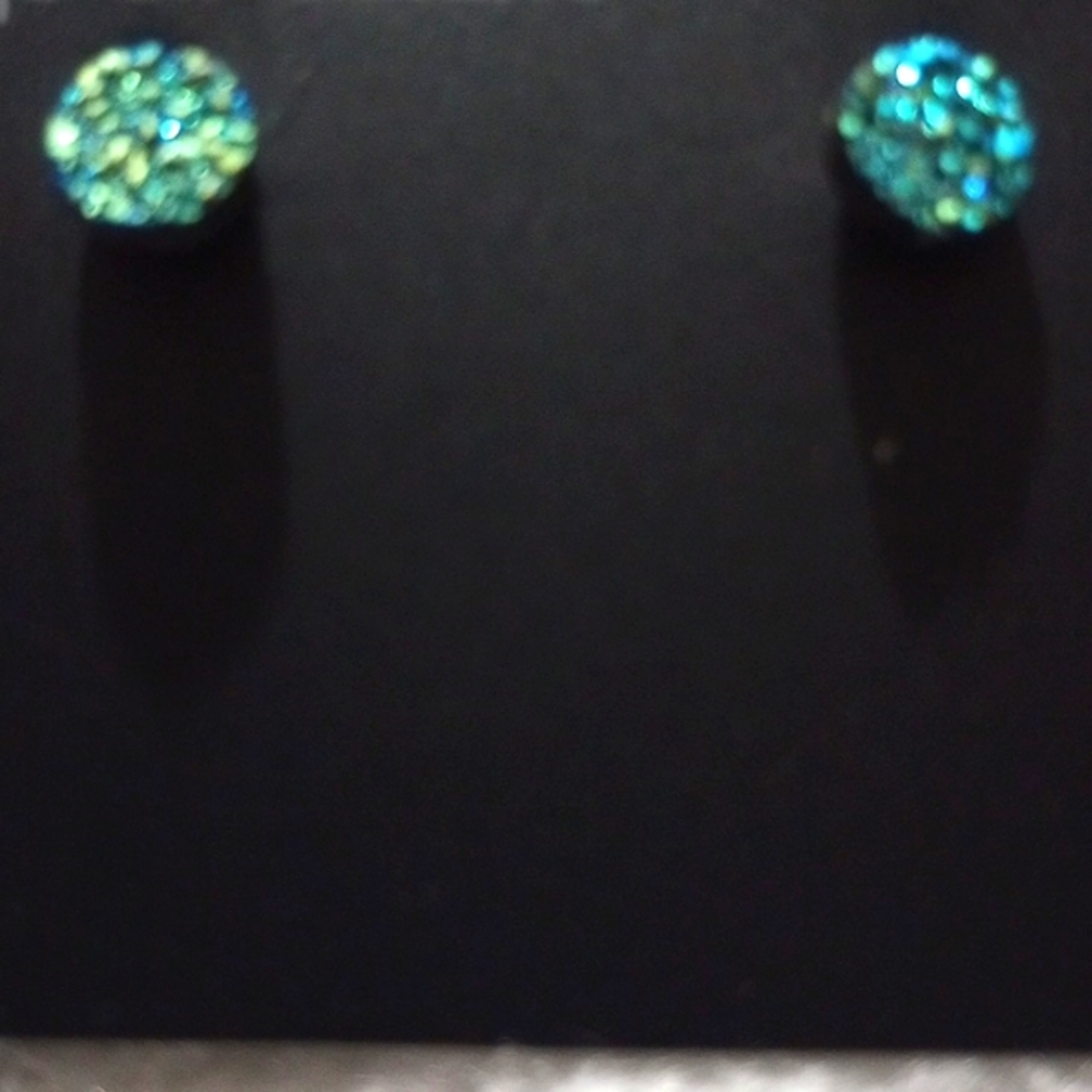💐Green Sparkling Earrings💐